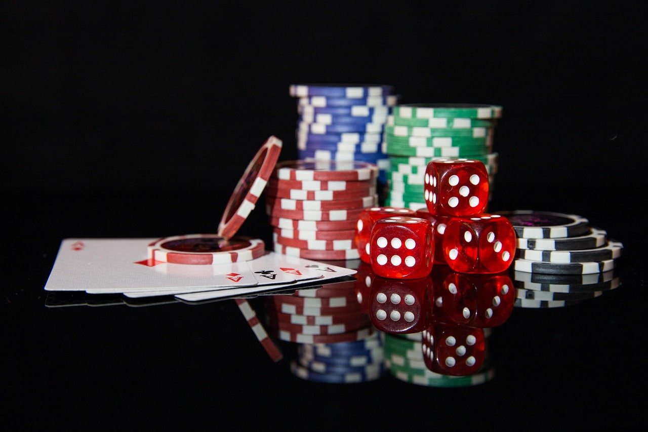 Blackjack ကတ်ဂိမ်း ၂၁ ရမှတ် ကစားနည်း